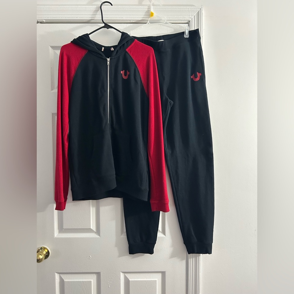Red and Black True Religion sweat suit